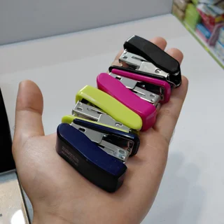 منگنه مینی 12 | Mini 12 Stapler meysamit.ir