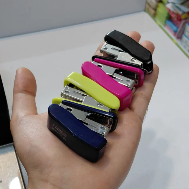 منگنه مینی 12 | Mini 12 Stapler meysamit.ir